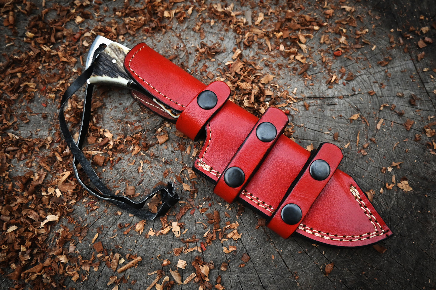 Bobcat Damascus Hunting Knife – 10" Hand-Forged 512-Layer Fixed Blade & Leather Sheath