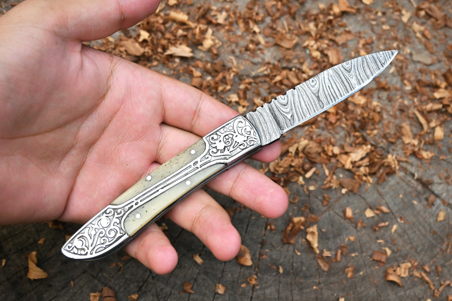 Ivory Edge – Hand Forged Damascus Steel Folding Pocket Knife – Camel Bone Handle & Leather Sheath