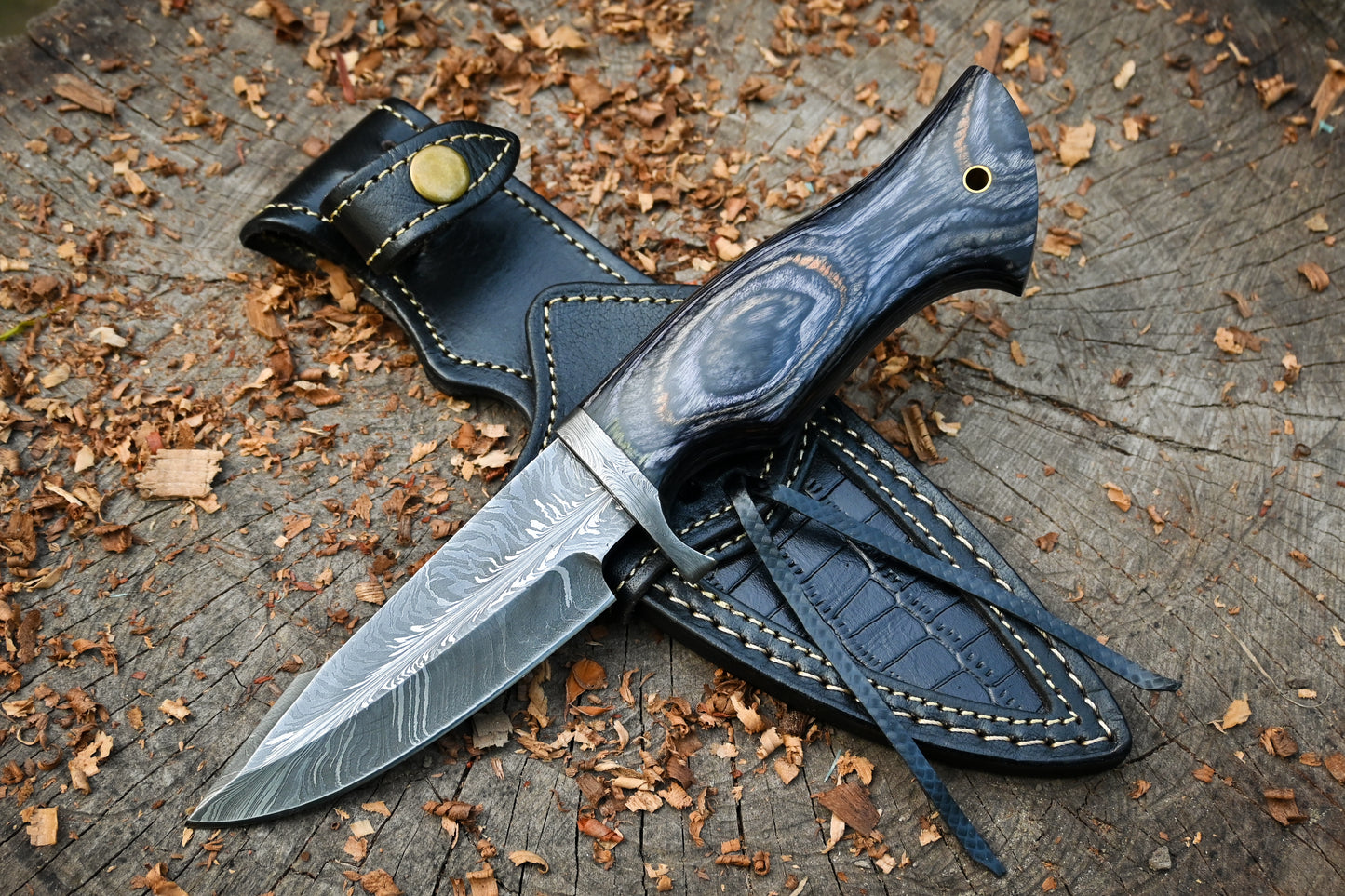 Feather Damascus Hunting Knife | The Audie Hunter