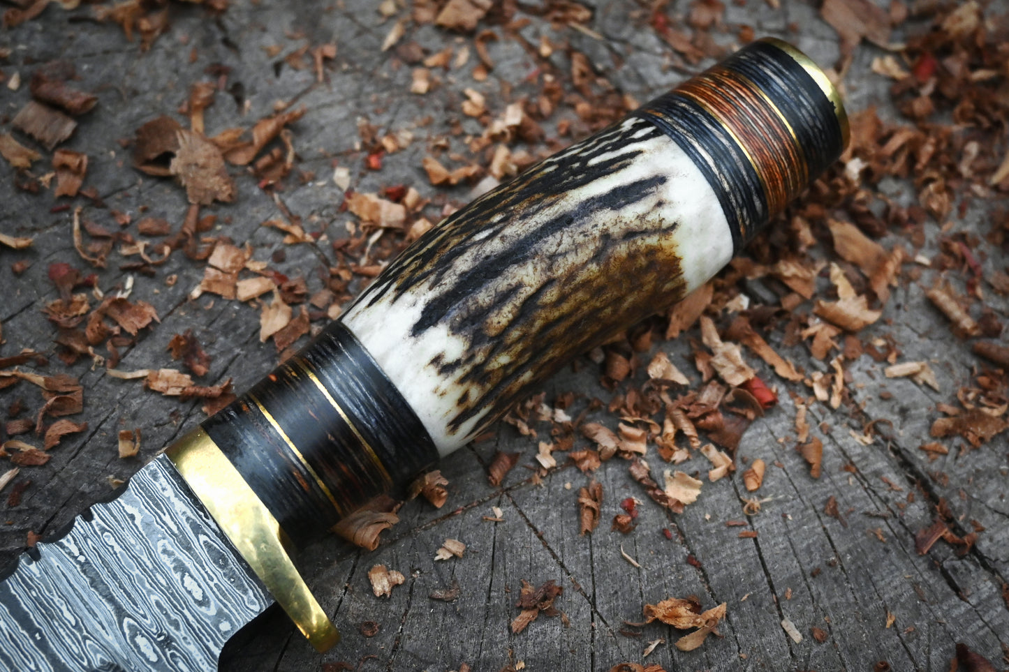 Trailblazer – Hand Forged Damascus Steel Hunting Knife – 9" Full Tang Blade & Leather Sheath