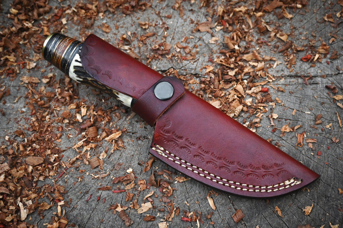 Trailblazer – Hand Forged Damascus Steel Hunting Knife – 9" Full Tang Blade & Leather Sheath