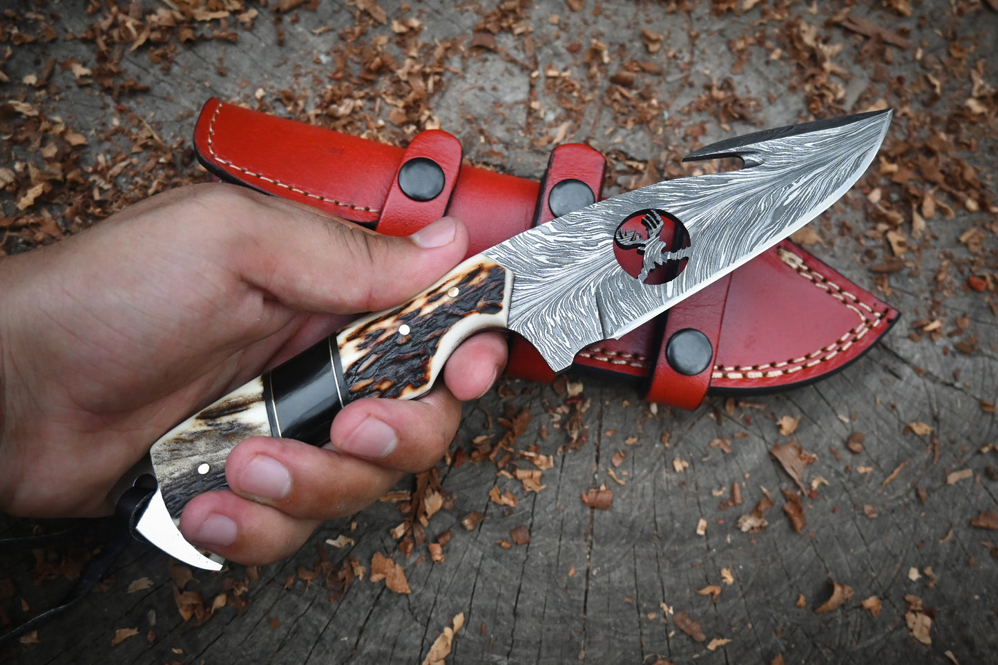 Bobcat Damascus Hunting Knife – 10" Hand-Forged 512-Layer Fixed Blade & Leather Sheath