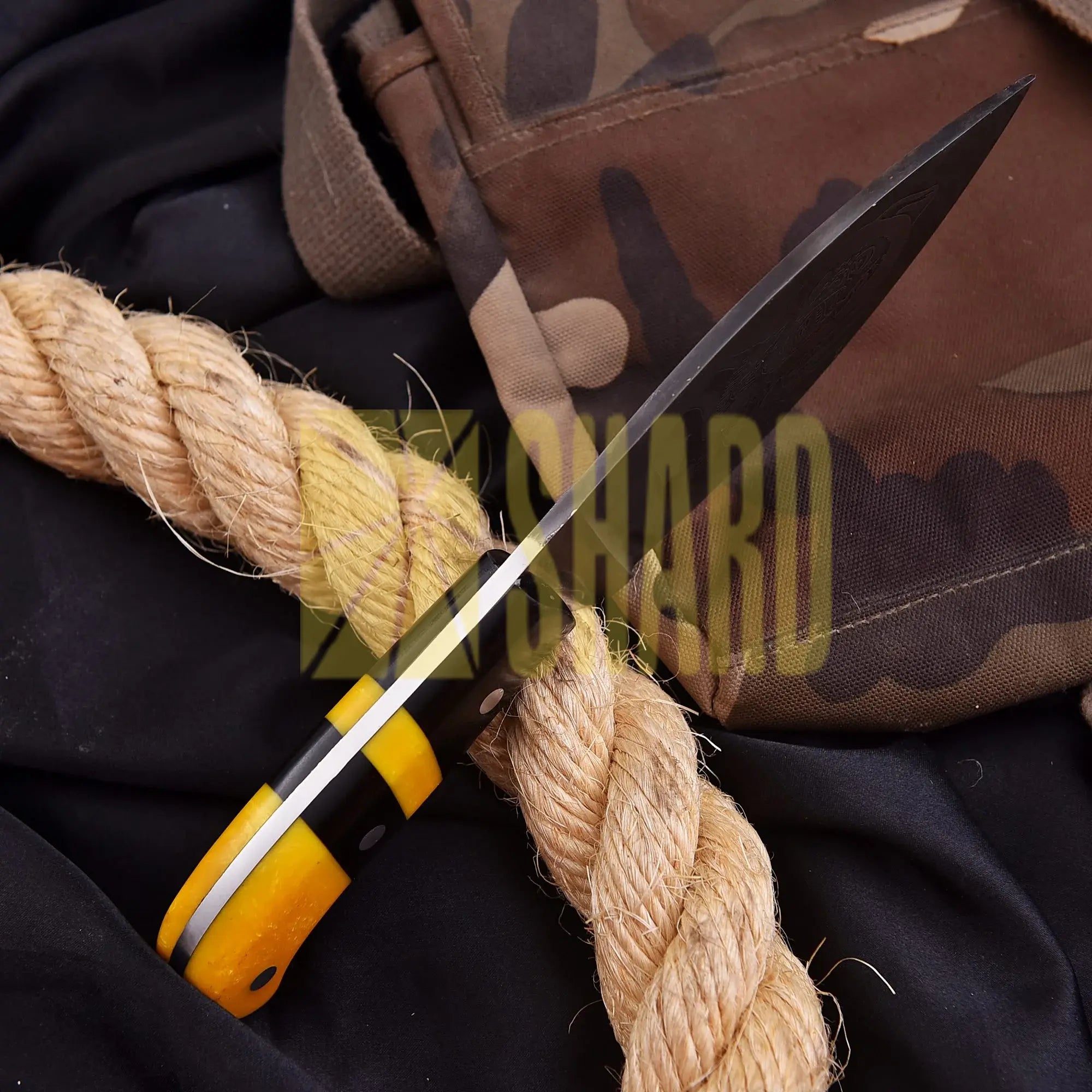 Halloween Freddy – Wasp Pattern Damascus Skinner Blade with Leather Carrying Case