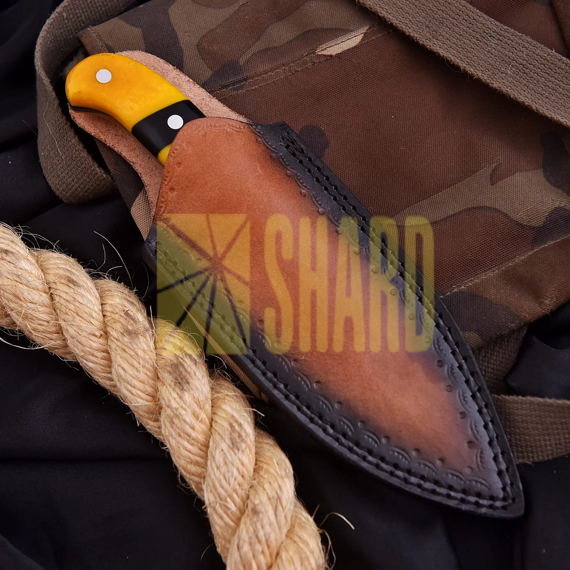 Halloween Freddy – Wasp Pattern Damascus Skinner Blade with Leather Carrying Case
