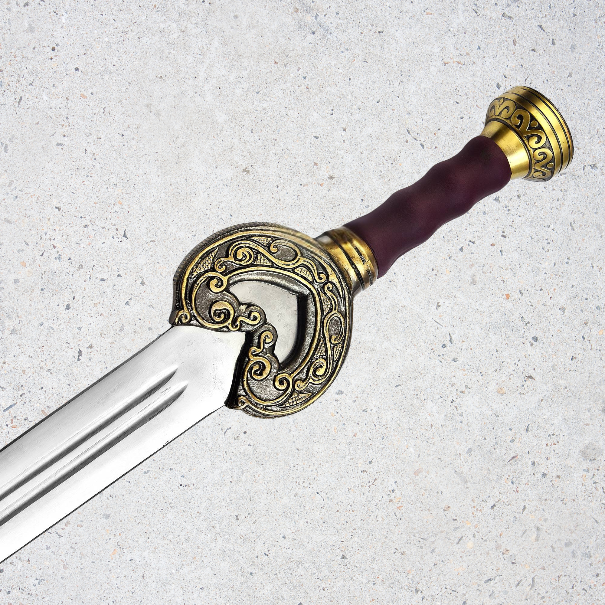 SHARDBLADE Herugrim Sword Battle Forged Edition Lord of The Rings | Full Tang Construction | Solid Brass Guard & Pommel | Leather-Wrapped Grip
