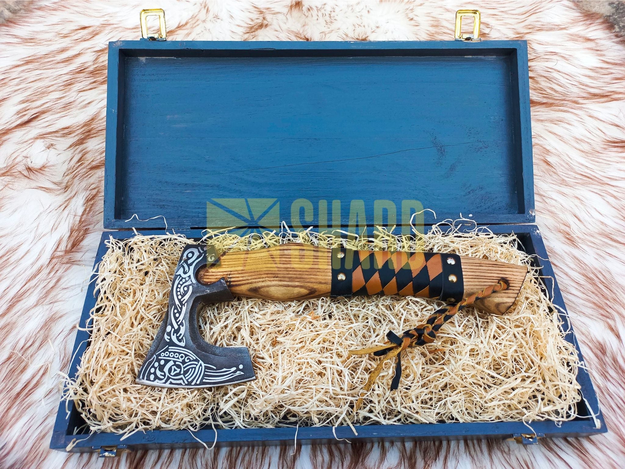 SHARD BLADE HAND FORGED Carbon Steel Hatchet VIKING Axe Battle Ready Throwing Axe +Sheath With Gifting Box - AX103