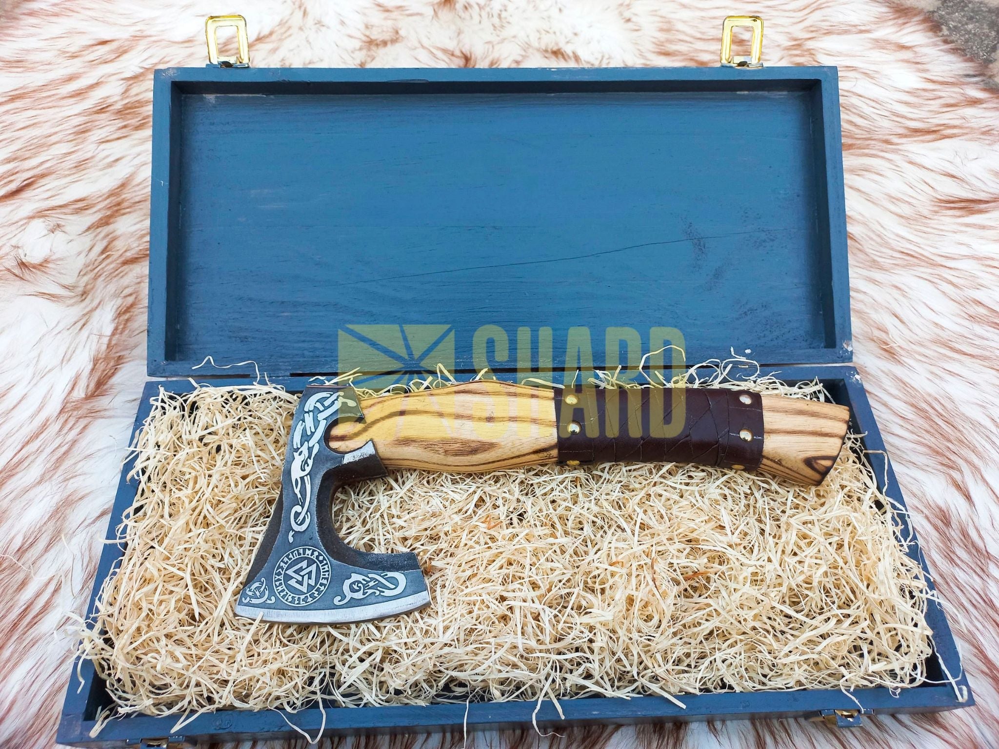SHARD BLADE HAND FORGED Carbon Steel Hatchet VIKING Axe Battle Ready Throwing Axe +Sheath With Gifting Box