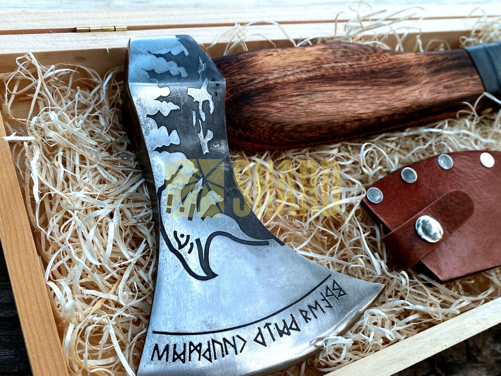 SHARD BLADE HAND FORGED Carbon Steel Hatchet VIKING Axe Battle Ready Throwing Axe +Sheath With Gifting Box - AX122